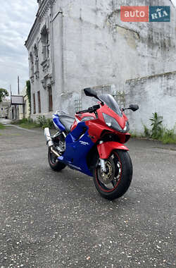 Honda CBR 600F4i  2002
