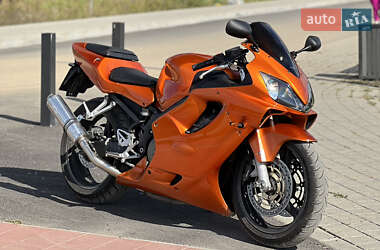 Honda CBR 600F4i 2001