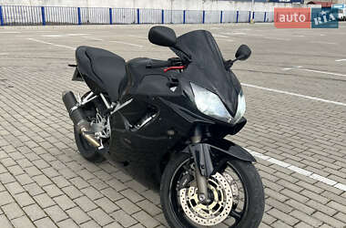 Honda CBR 600F4i  2004
