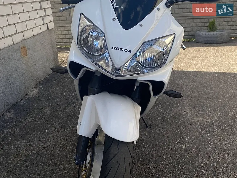 Honda CBR 600F4i 2001