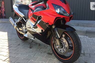 Honda CBR 600F  2004