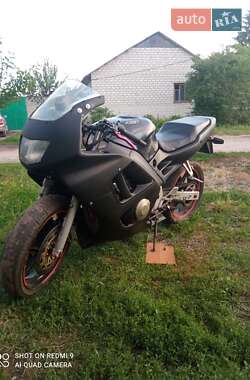 Honda CBR 600F  1998