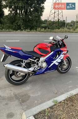 Honda CBR 600F 1999