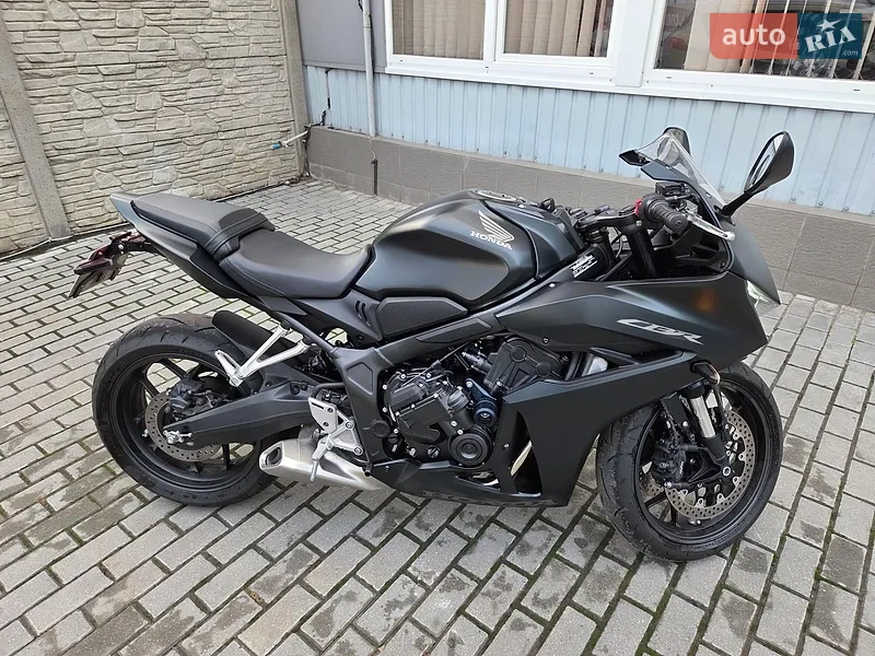 Honda CBR 650R 2026
