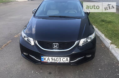 Honda Civic HONDA CIVIC 4D 2013