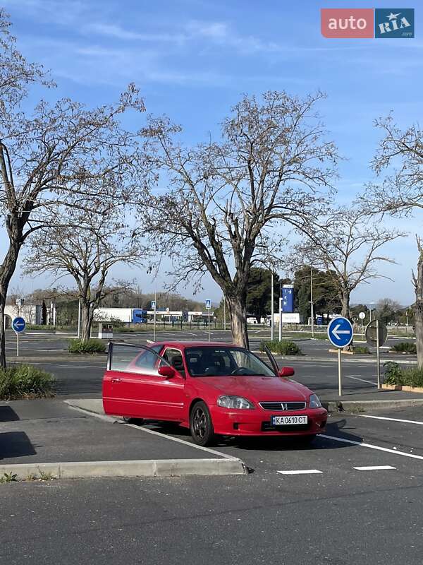 Хэтчбек Honda Civic