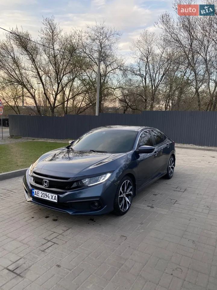 2021 Honda Civic - фото 1