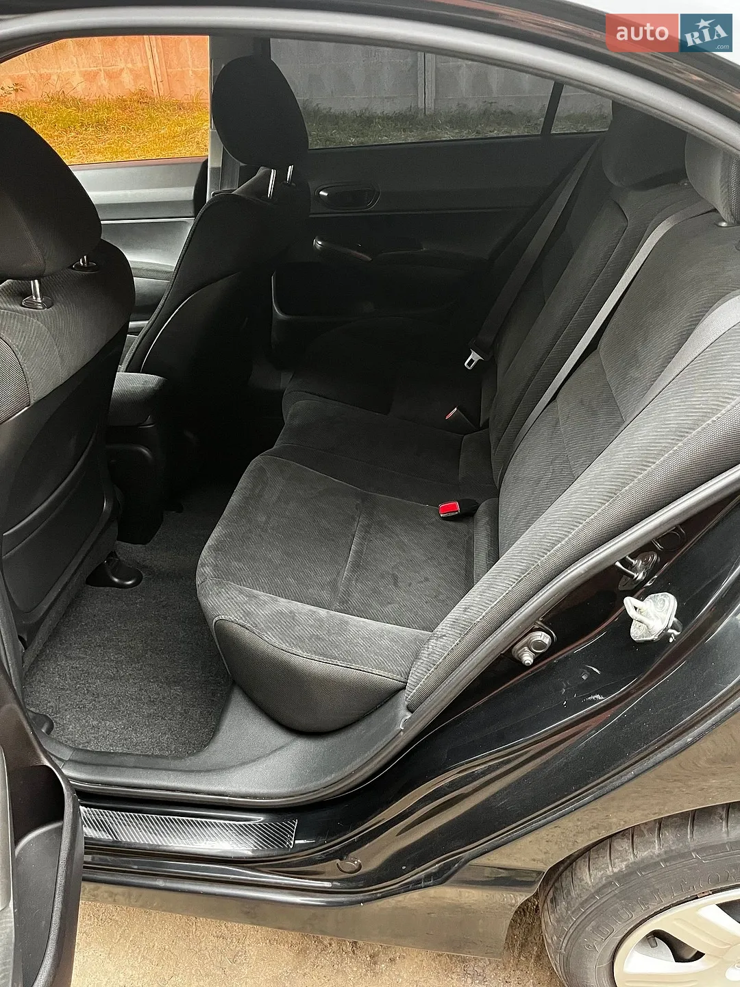 Honda Civic 2011 VIN NLAFD7650BW030615 фото оголошення 3 з 19