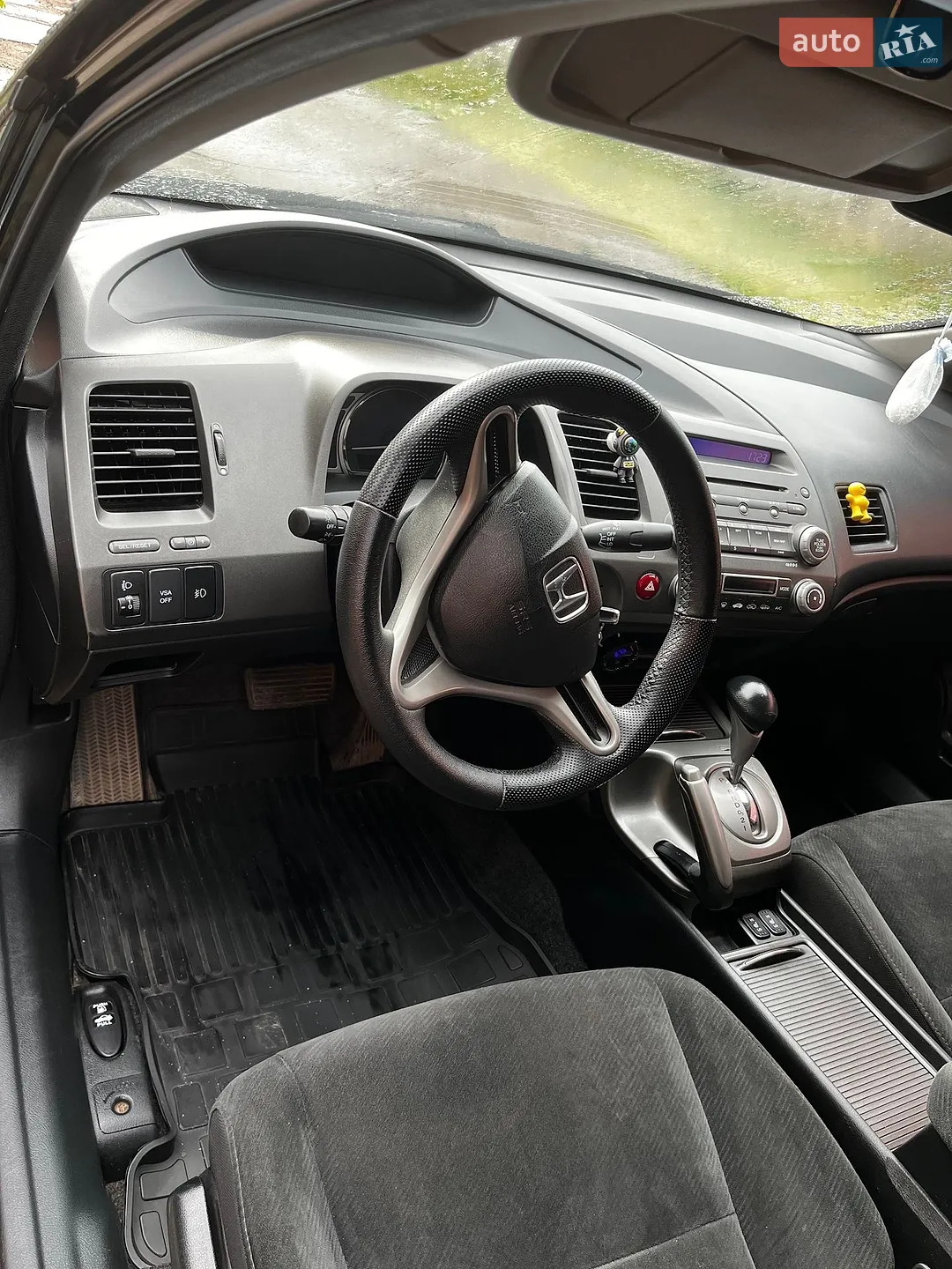 Honda Civic 2011 VIN NLAFD7650BW030615 фото оголошення 13 з 19