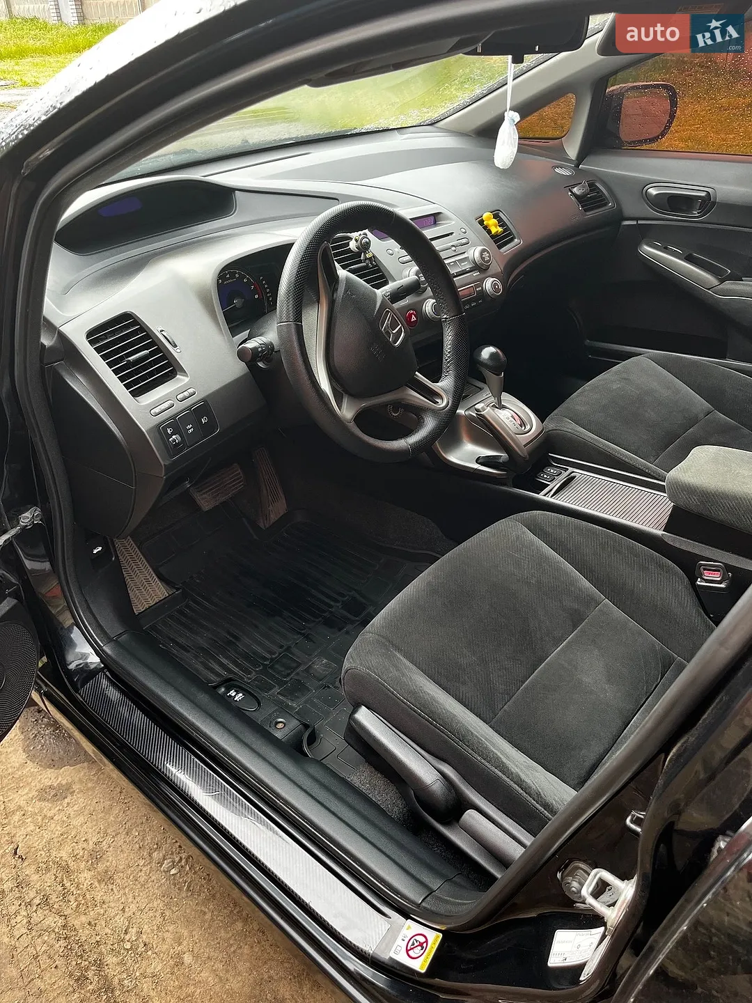 Honda Civic 2011 VIN NLAFD7650BW030615 фото оголошення 15 з 19