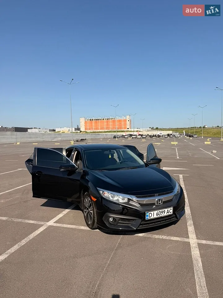2018 Honda Civic - фото 1