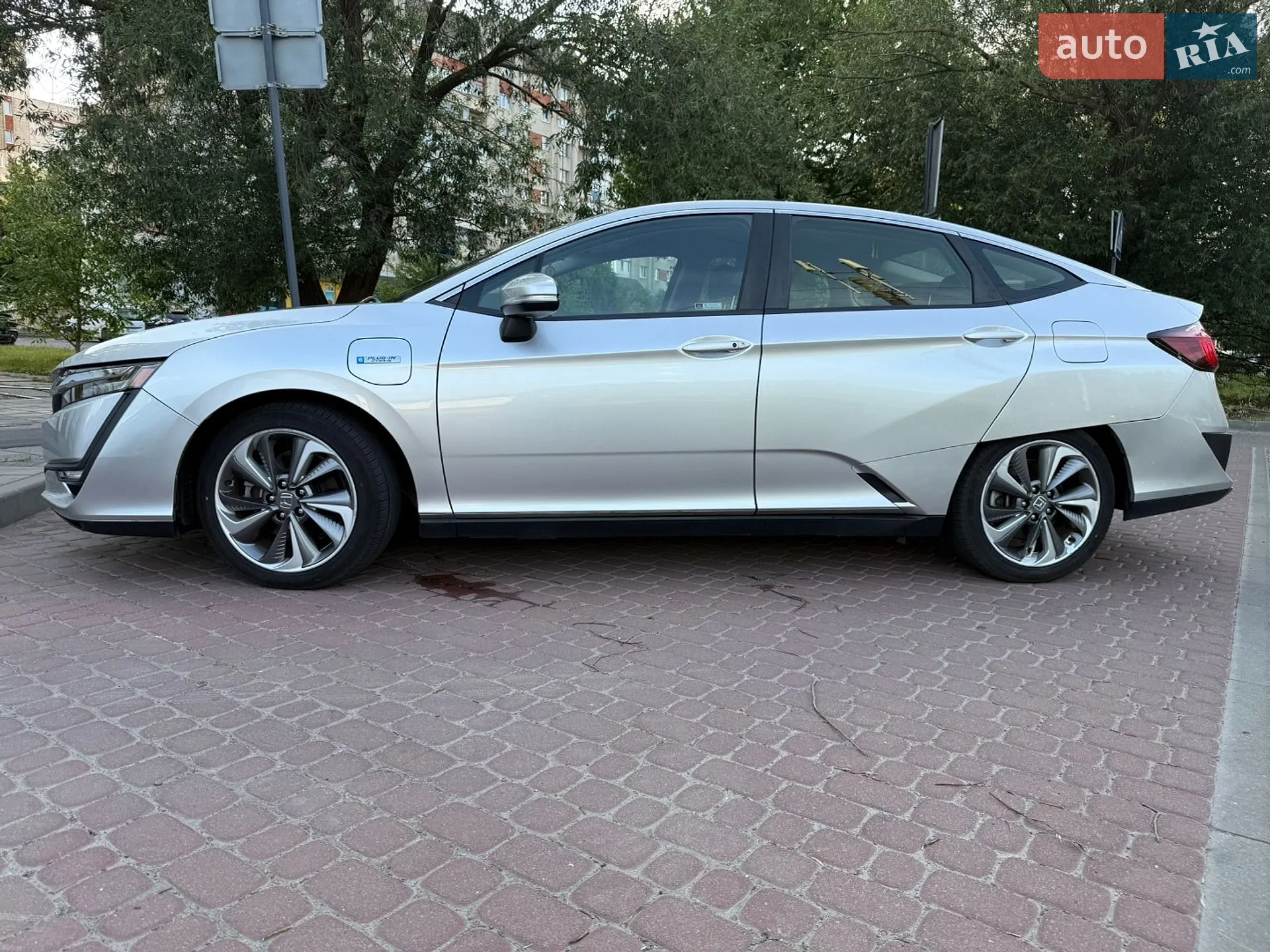 Honda Clarity 2020 VIN JHMZC5F16MC001670 фото оголошення 9 з 54