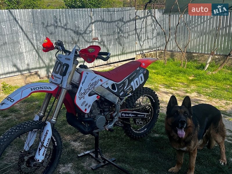 Honda CR 250R