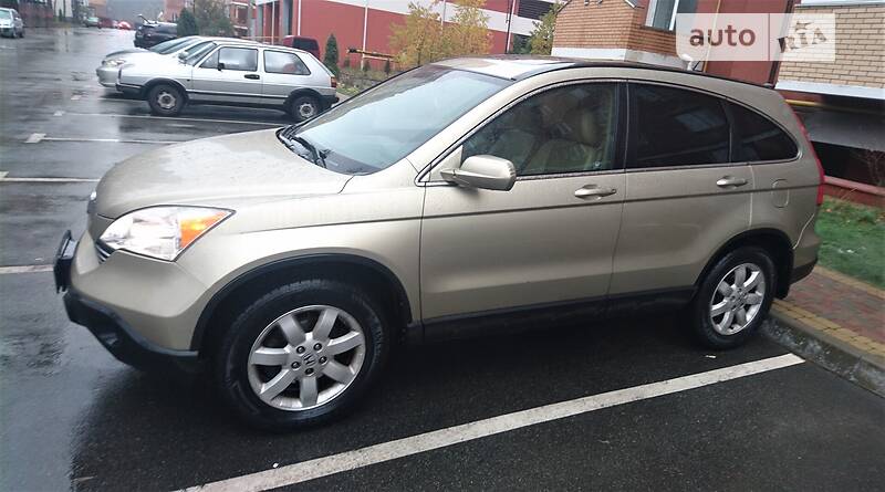 Внедорожник / Кроссовер Honda CR-V
