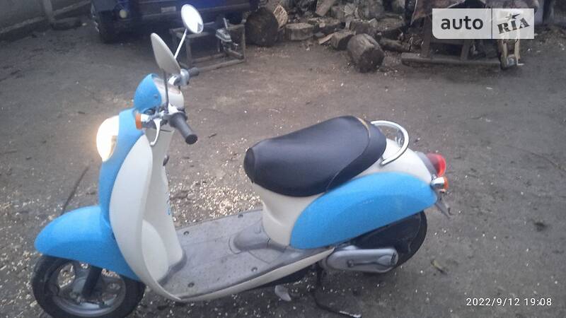 Вантажні моторолери, мотоцикли, скутери, мопеди Honda Crea Scoopy AF-55