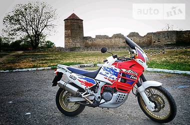 Honda CRF 1100L Africa Twin XRV 750 1994