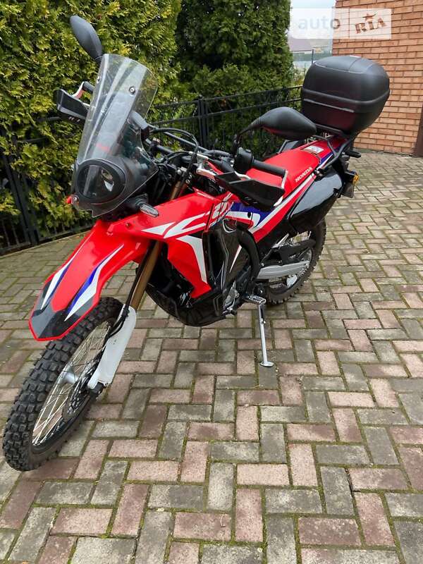 Мото Honda CRF 250L Rally