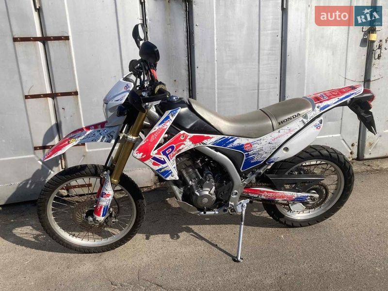 Мотоцикл Внедорожный (Enduro) Honda CRF 250L