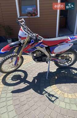 Honda CRF 250MF  2010