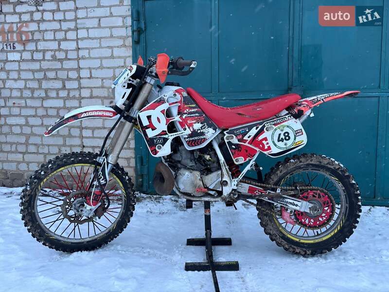 Honda CRM 250AR