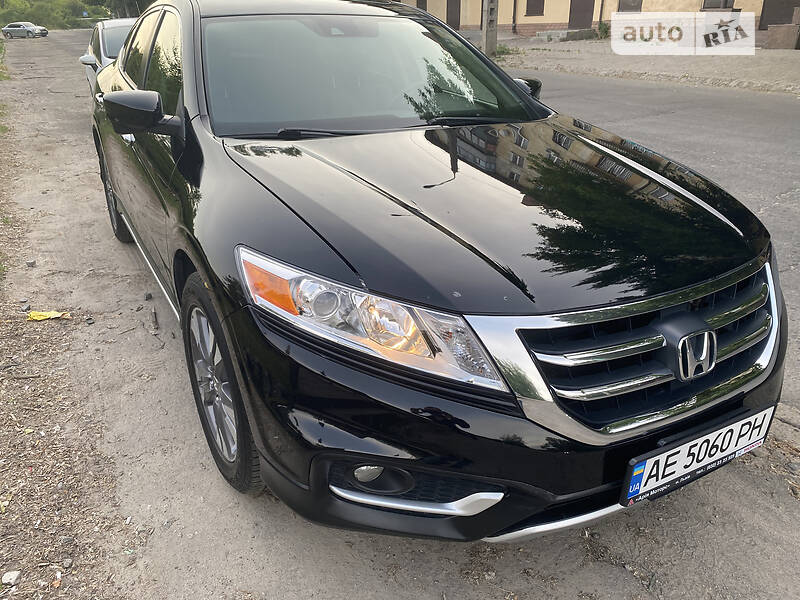 Внедорожник / Кроссовер Honda Crosstour