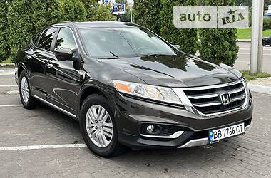 Honda Crosstour   2013