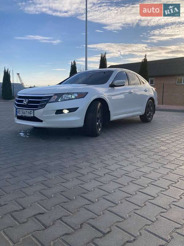Седан Honda Crosstour