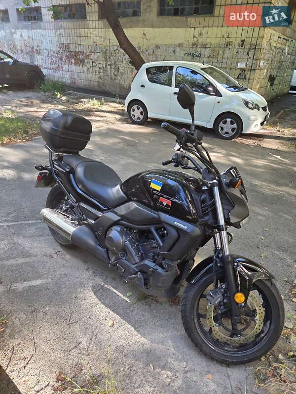 Мотоцикл Чоппер Honda CTX 700N