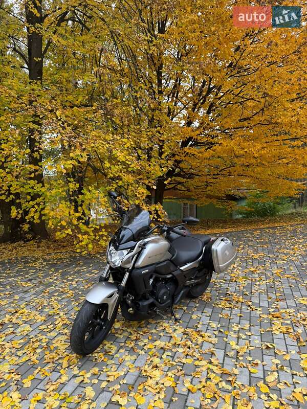 Мотоцикл Круизер Honda CTX 700N