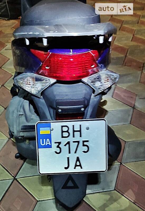 Вантажні моторолери, мотоцикли, скутери, мопеди Honda Dio 110 (JF31)