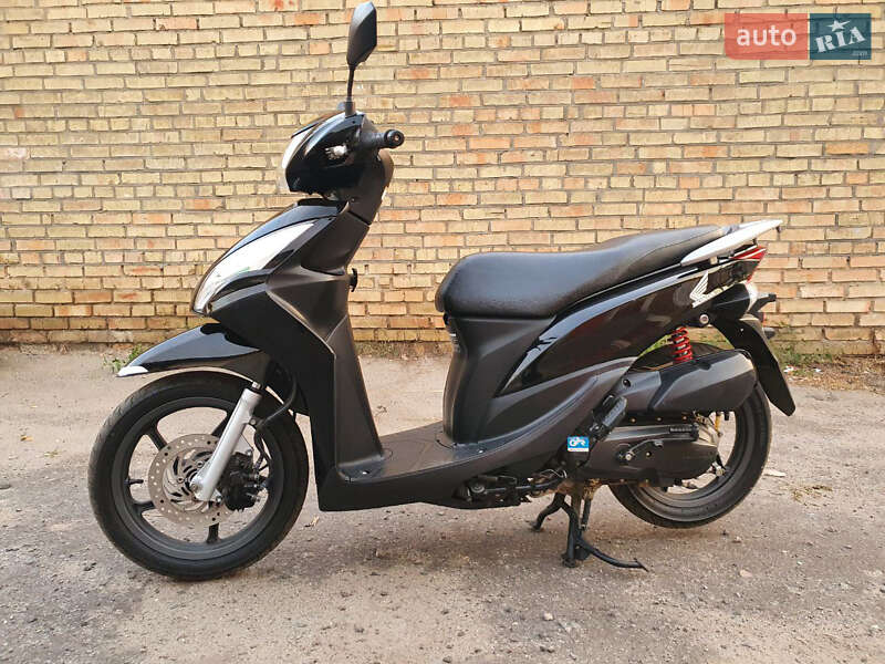 Грузовые мотороллеры, мотоциклы, скутеры, мопеды Honda Dio 110 (JF31)