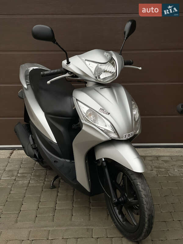 Honda Dio 110 (JF31)