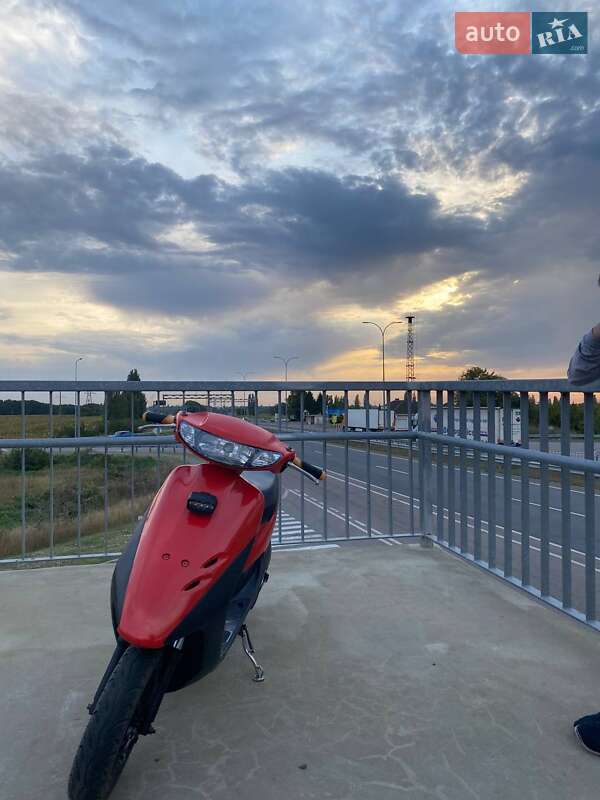 Скутер Honda Dio AF-34