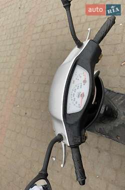 Honda Dio AF-34  2004