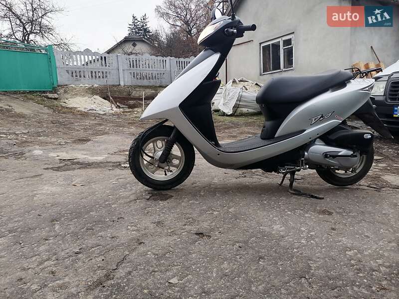 Мопеды Honda Dio AF-62