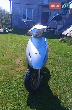 Honda Dio AF-63  2004