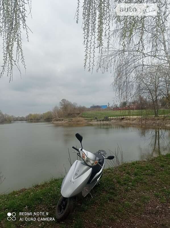 Вантажні моторолери, мотоцикли, скутери, мопеди Honda Dio AF-68