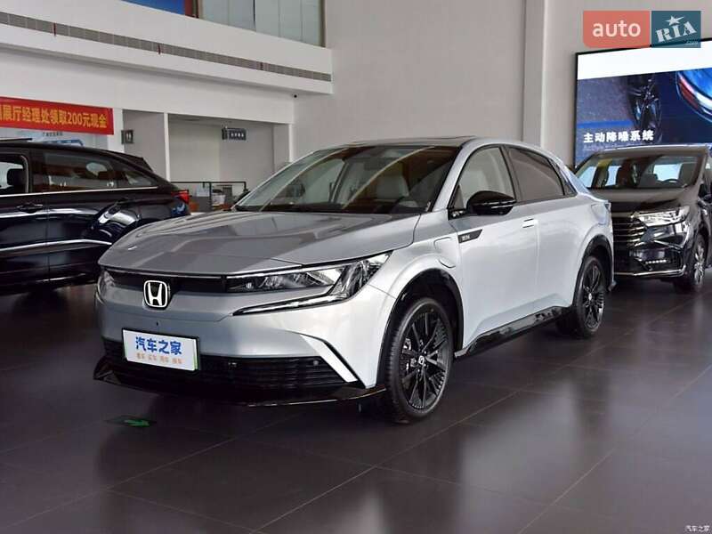 Honda e:NP2