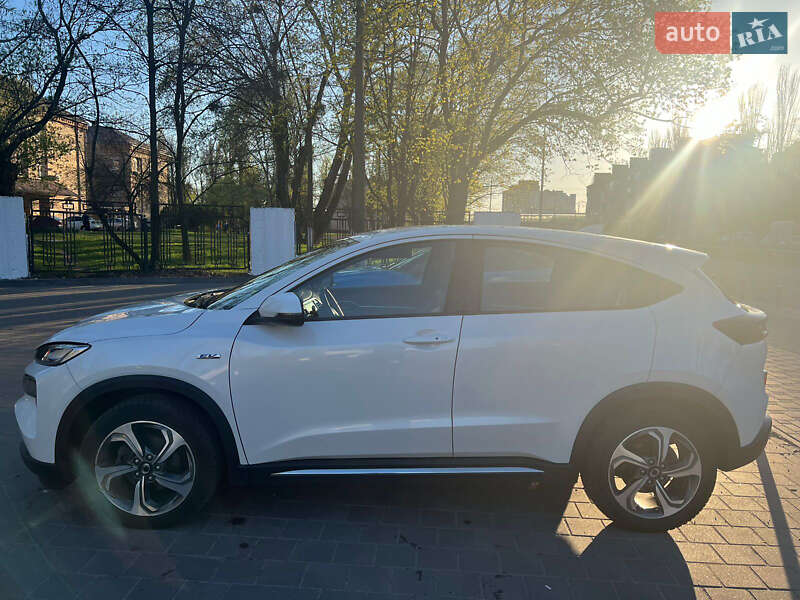 Внедорожник / Кроссовер Honda e