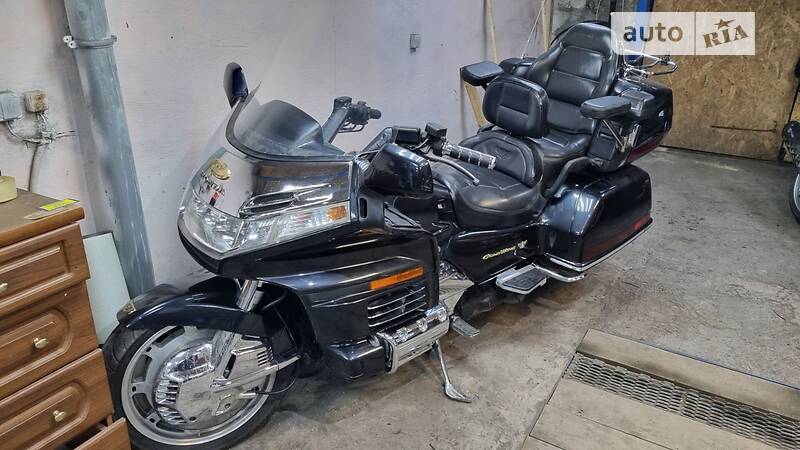 Мотоцикл Круизер Honda GL 1500 Gold Wing