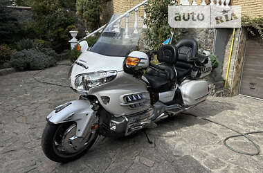 Honda GL 1800 Gold Wing  2010
