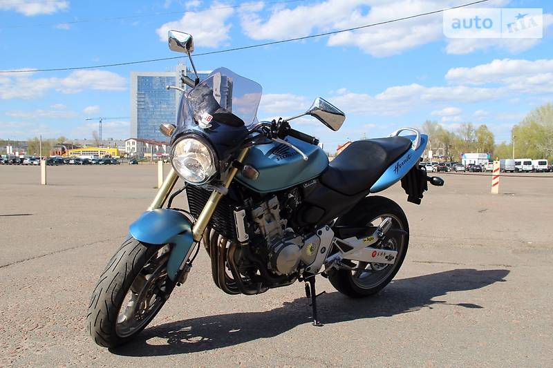 Honda HORNET 2005 года