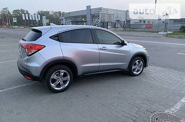 Honda HR-V  2017