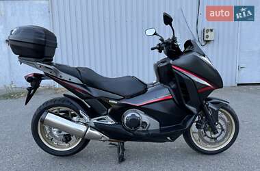 Honda Integra 750  2015