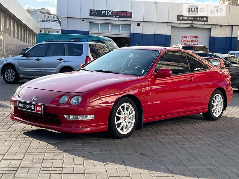 Купе Honda Integra