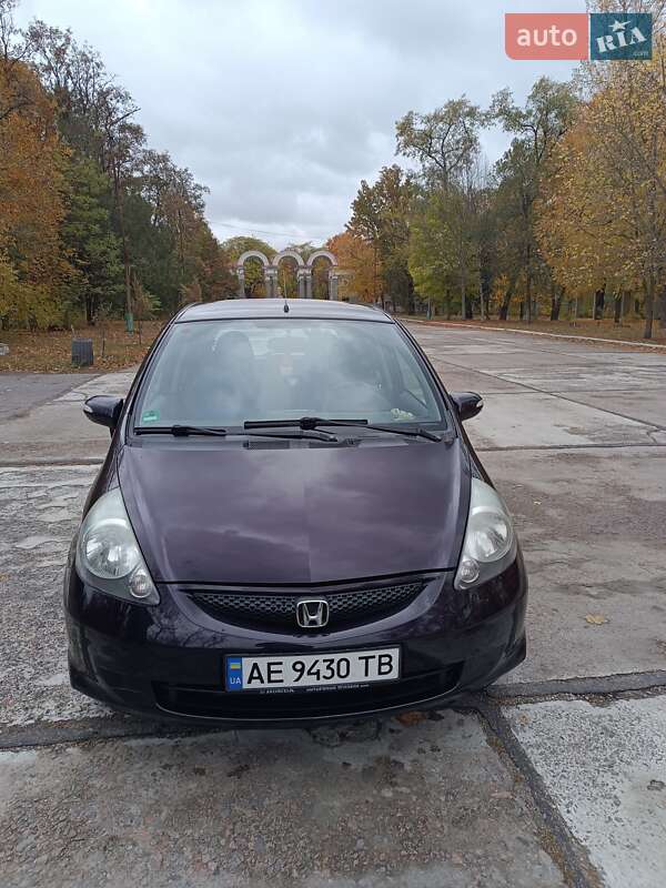 Хэтчбек Honda Jazz