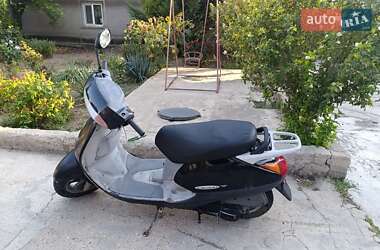 Honda Lead 100  2003