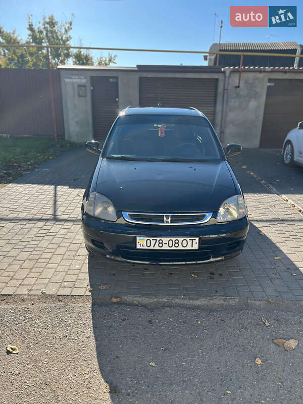 Хэтчбек Honda Logo