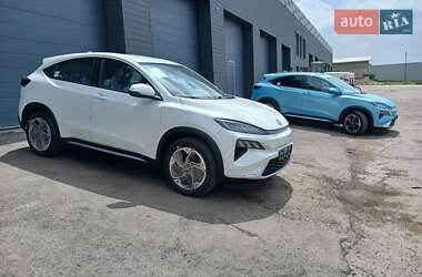 Honda M-NV  2023