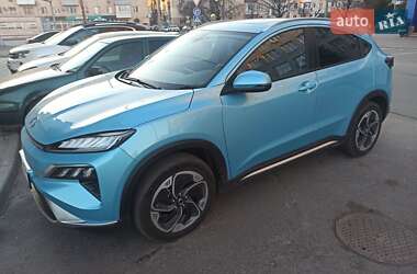 Honda M-NV  2023